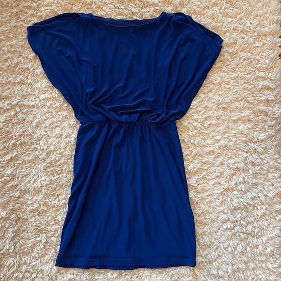 Ronni Nicole Dresses & Skirts - Ronni Nicole royal blue dress Women’s size 8